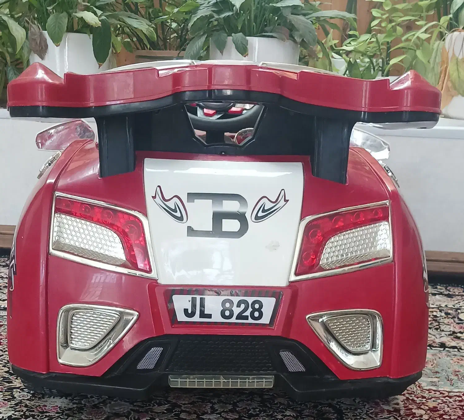 ماشین شارژی|اسباببازی بچه|نیریز, |دیوار