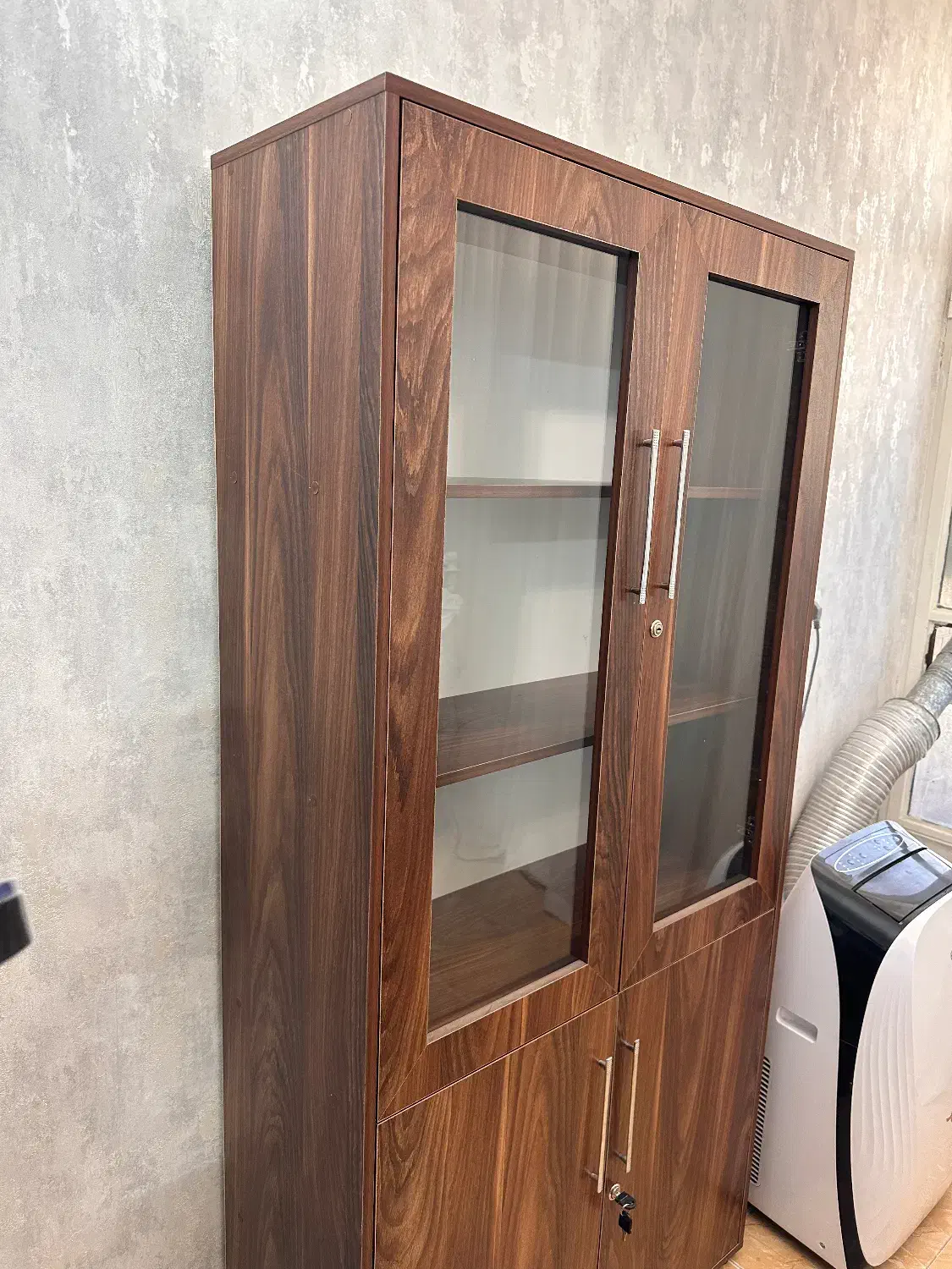 فروش کمد چوبی در حد نو|جاکفشی، کمد، دراور|یزد, |دیوار