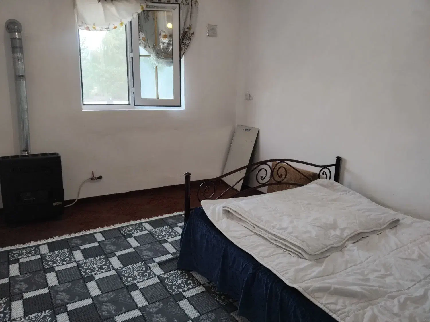 ویلا باتمام امکانات رفاهی|اجارهٔ کوتاه‌مدت ویلا و باغ|شاندرمن, |دیوار