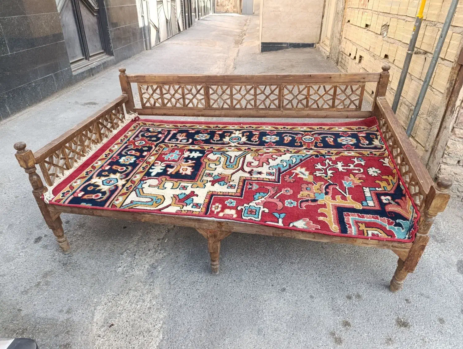 تخت سنتی کافه چایخانه باغ|کافیشاپ و رستوران|تبریز, |دیوار