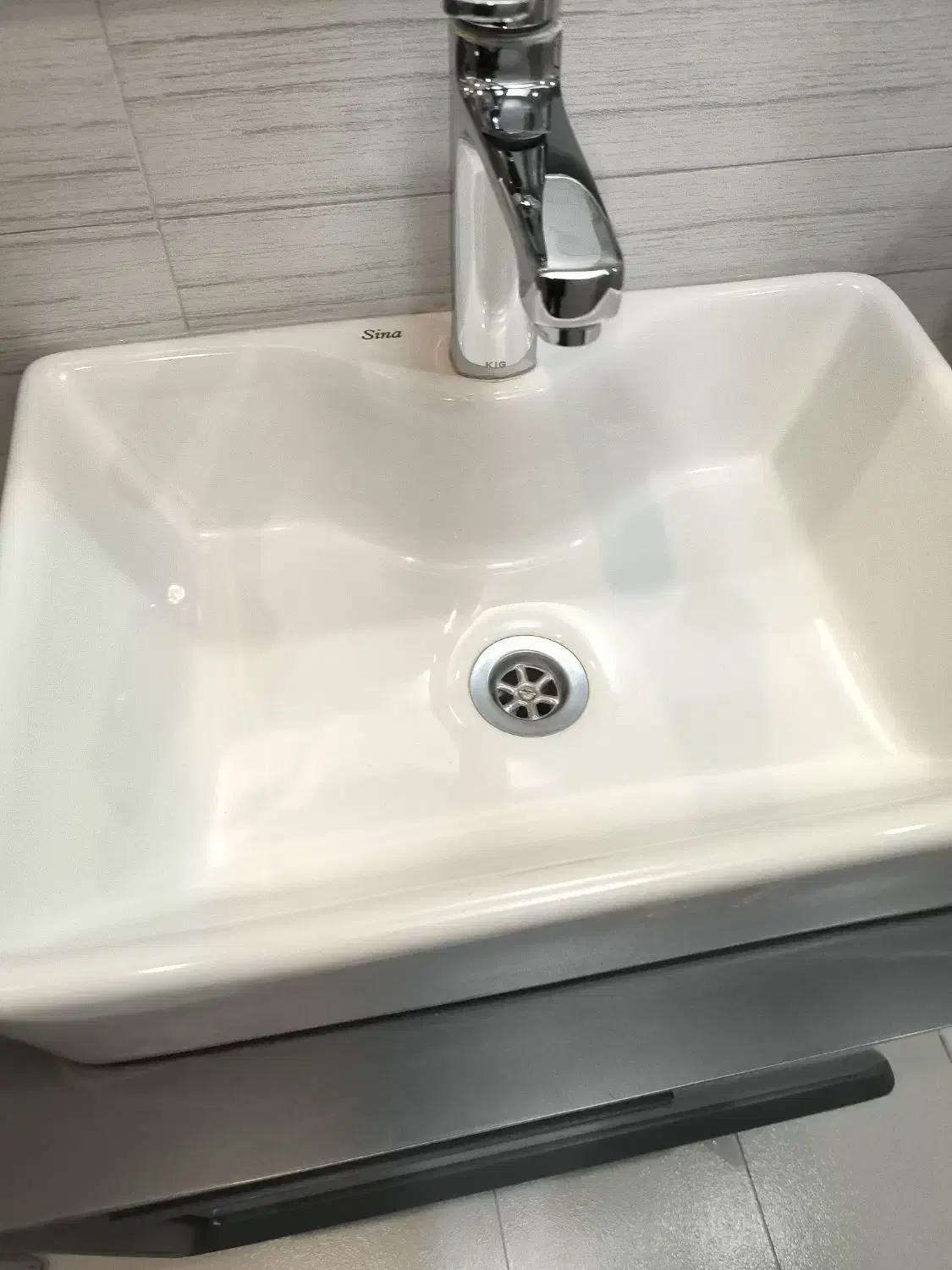 روشویی نو تازه|لوازم سرویس بهداشتی|شهریار, شهریار|دیوار