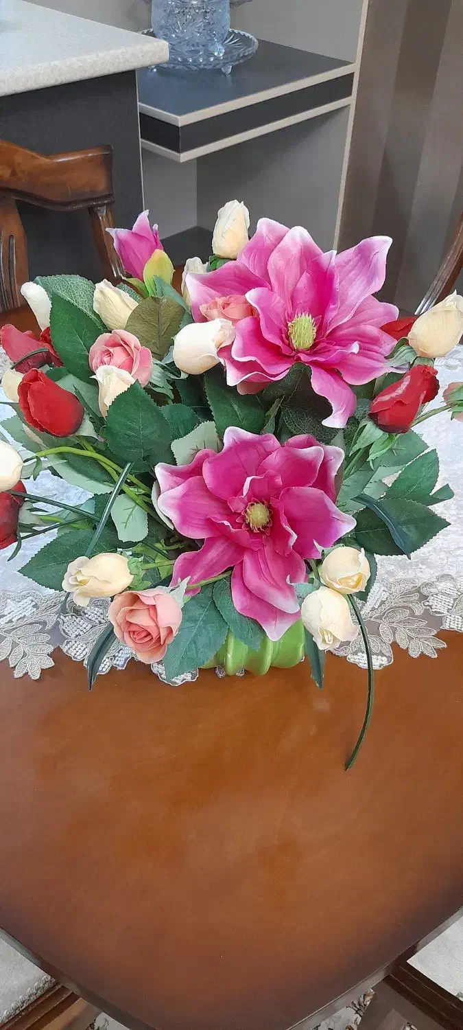 گل و گلدان|گل مصنوعی|بروجرد, |دیوار