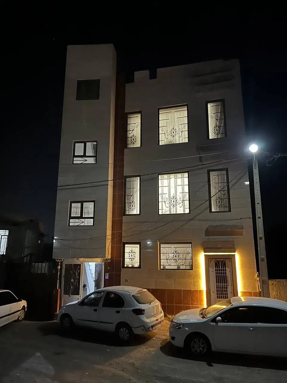 فروش آپارتمان 3طبقه هر طبقه 175متری|فروش آپارتمان|مشهد, چهاربرج|دیوار