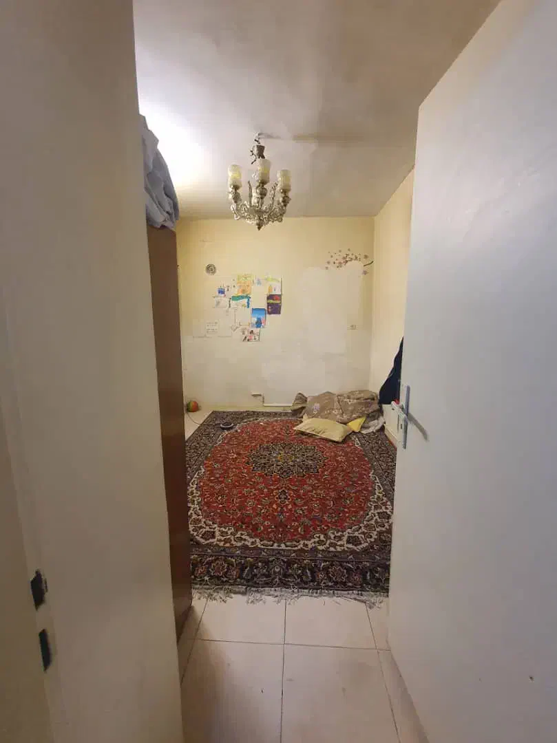 ۸۷ متر/پاستور،آژیده/دربستی/حیاط دار