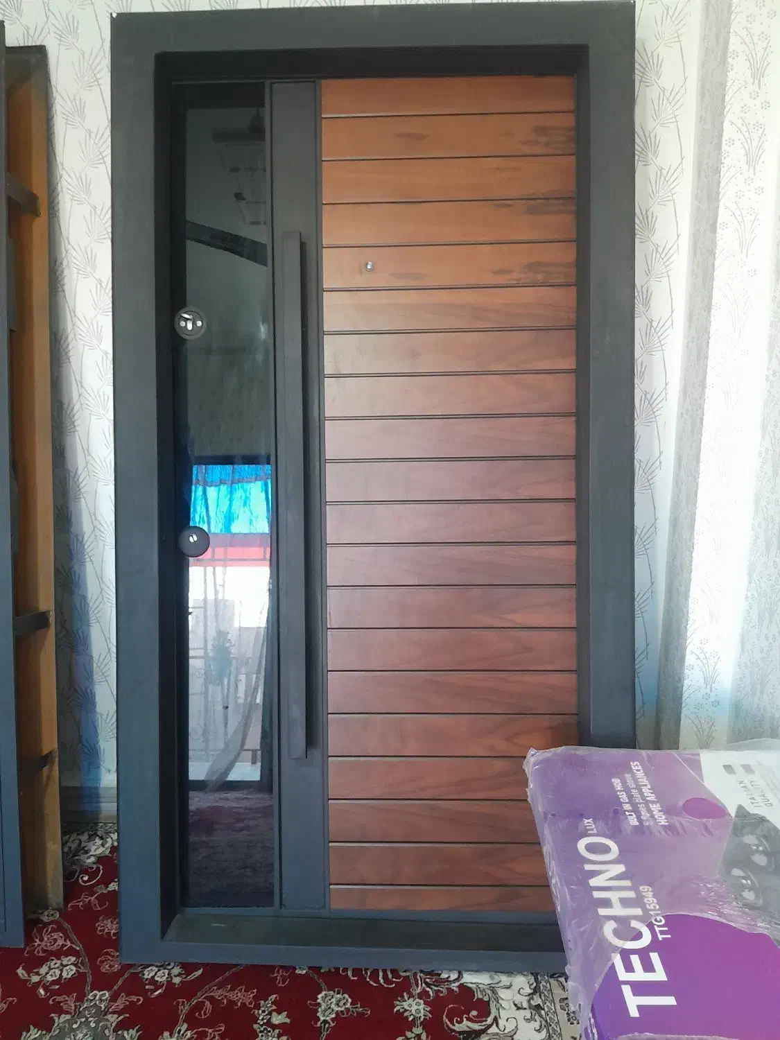 یک عدد درب ضد سرقت|مصالح و تجهیزات ساختمان|گرگان, |دیوار