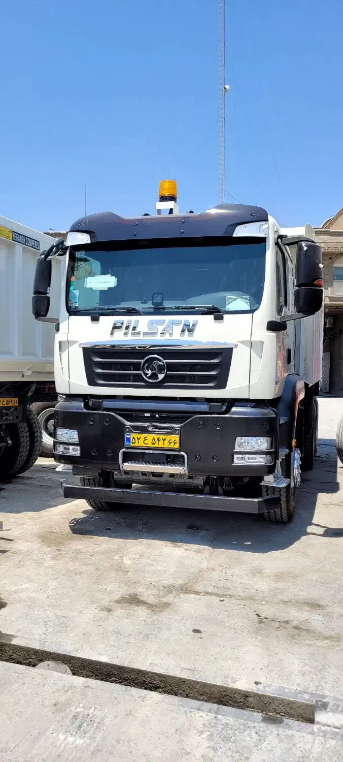 راننده پایه یک جهت کار با کمپرسی|استخدام حمل و نقل|تهران, شهرک شریفی|دیوار