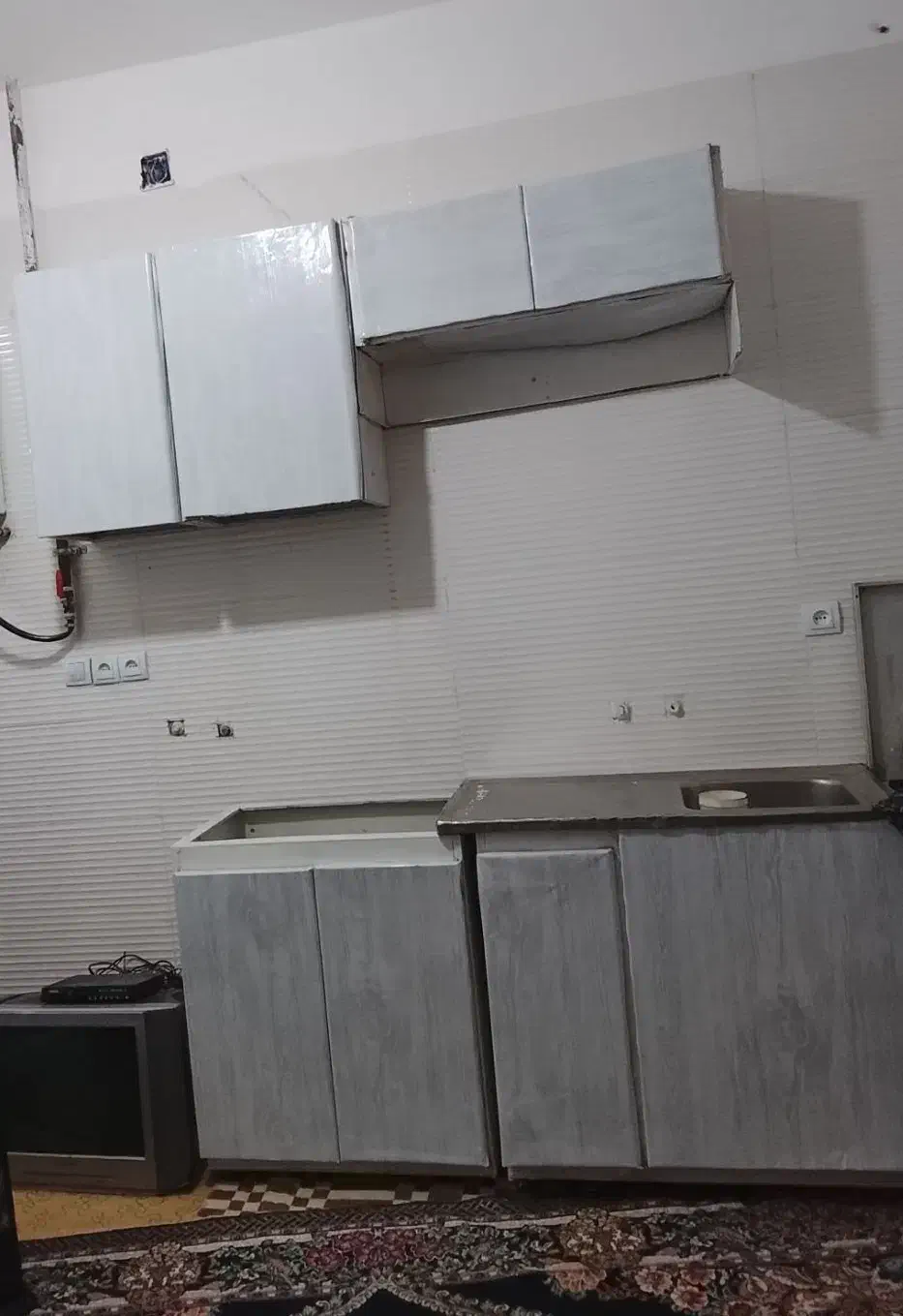 کابینت تمیز|آب‌چکان و نظم‌دهنده ظروف|اهواز, شهرک رزمندگان|دیوار