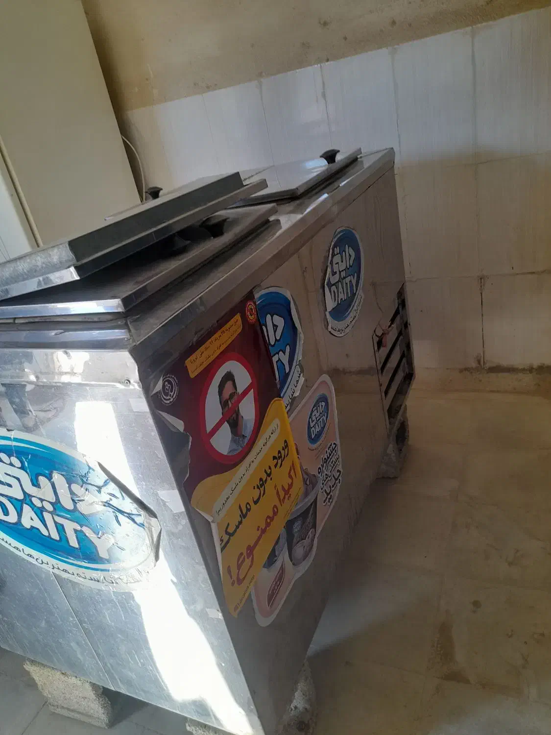 یخچال فریزر صندوقی کتابی سالم تمیز|یخچال و فریزر|شیراز, سلطان آباد|دیوار