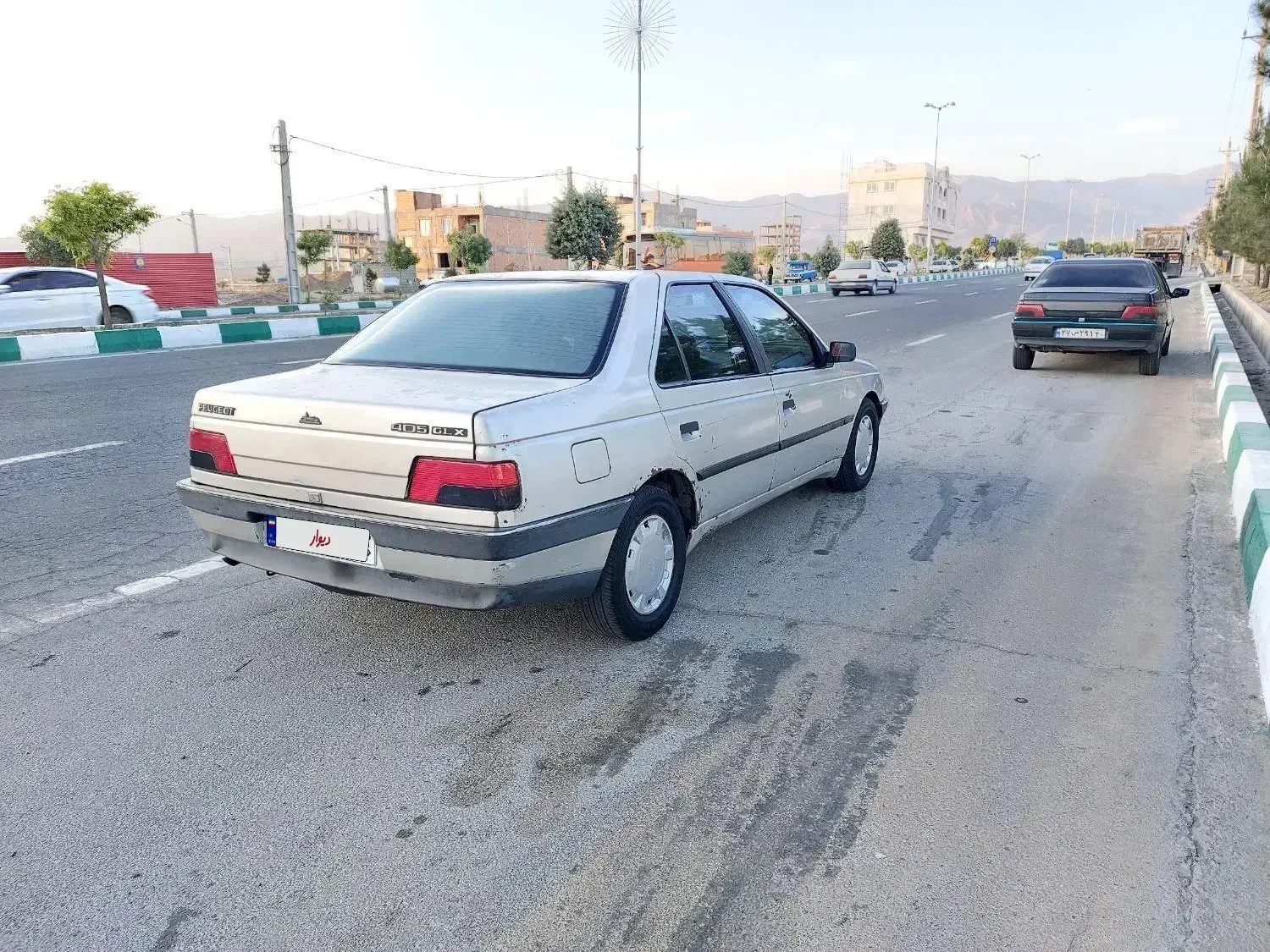 پژو405 مدل84|خودرو سواری و وانت|هشتگرد, فاز ۲ مهستان|دیوار