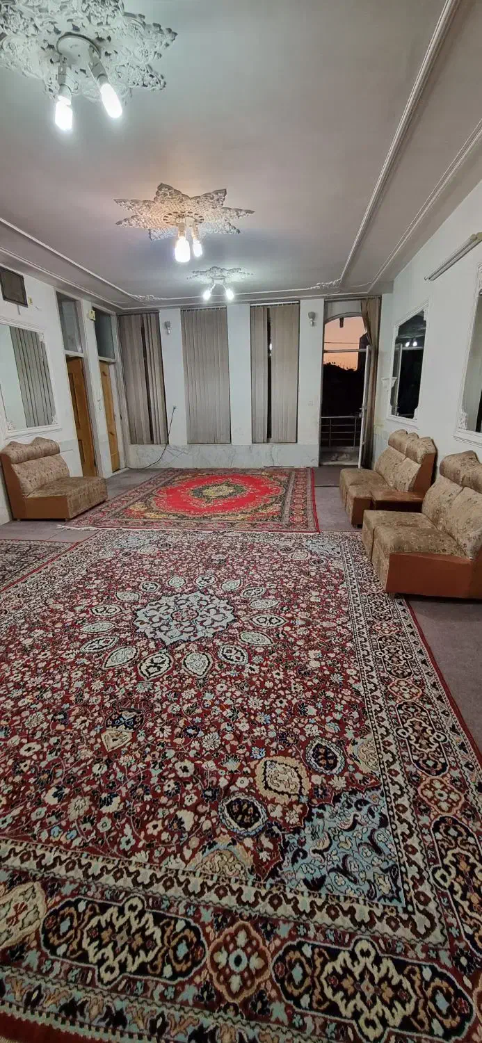 منزل روزانه / هفتگی در شهرضا مرکز شهر|اجارهٔ کوتاهمدت آپارتمان و سوئیت|شهرضا, |دیوار