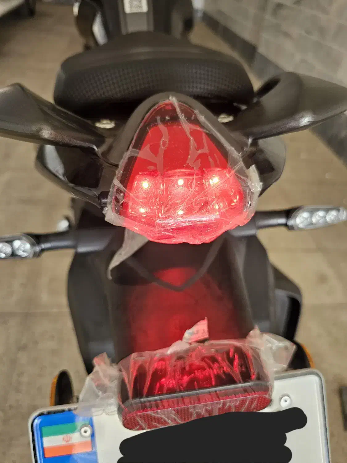 بنلیTNT150درحدصفر۴۴۵تاکارکرد مدل۱۴۰۲مشکی|موتورسیکلت|قزوین, |دیوار