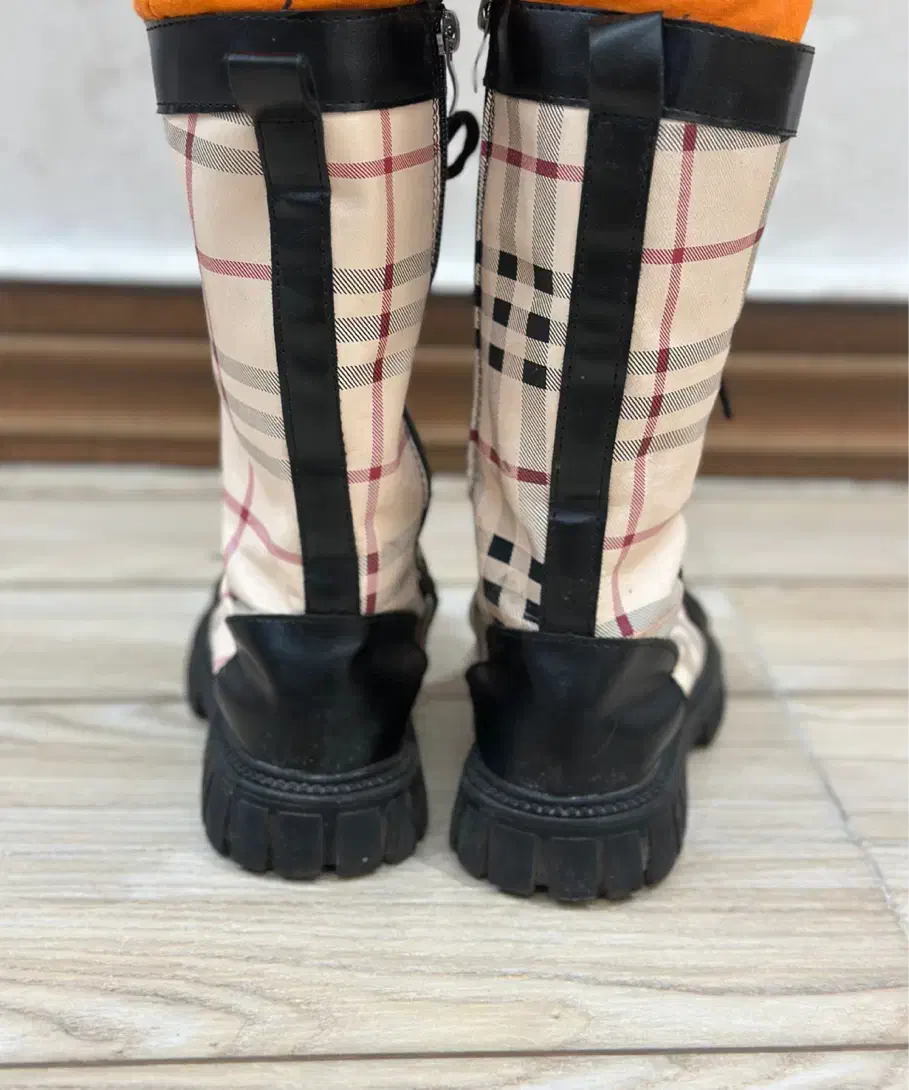 نیم بوت وارداتی|کفش و لباس بچه|ورامین, ورامین|دیوار