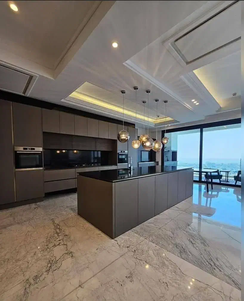 ۱۹۰ متر ۳ خواب نوساز تک واحدی سه جهت نور دروس