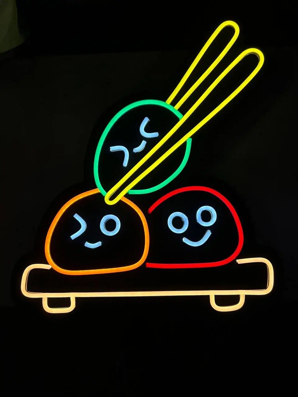 تابلو نئون،نیون ،تابلو سازی، neon با طرح سفارشی|ریسه و چراغ تزئینی|تهران, استقلال|دیوار