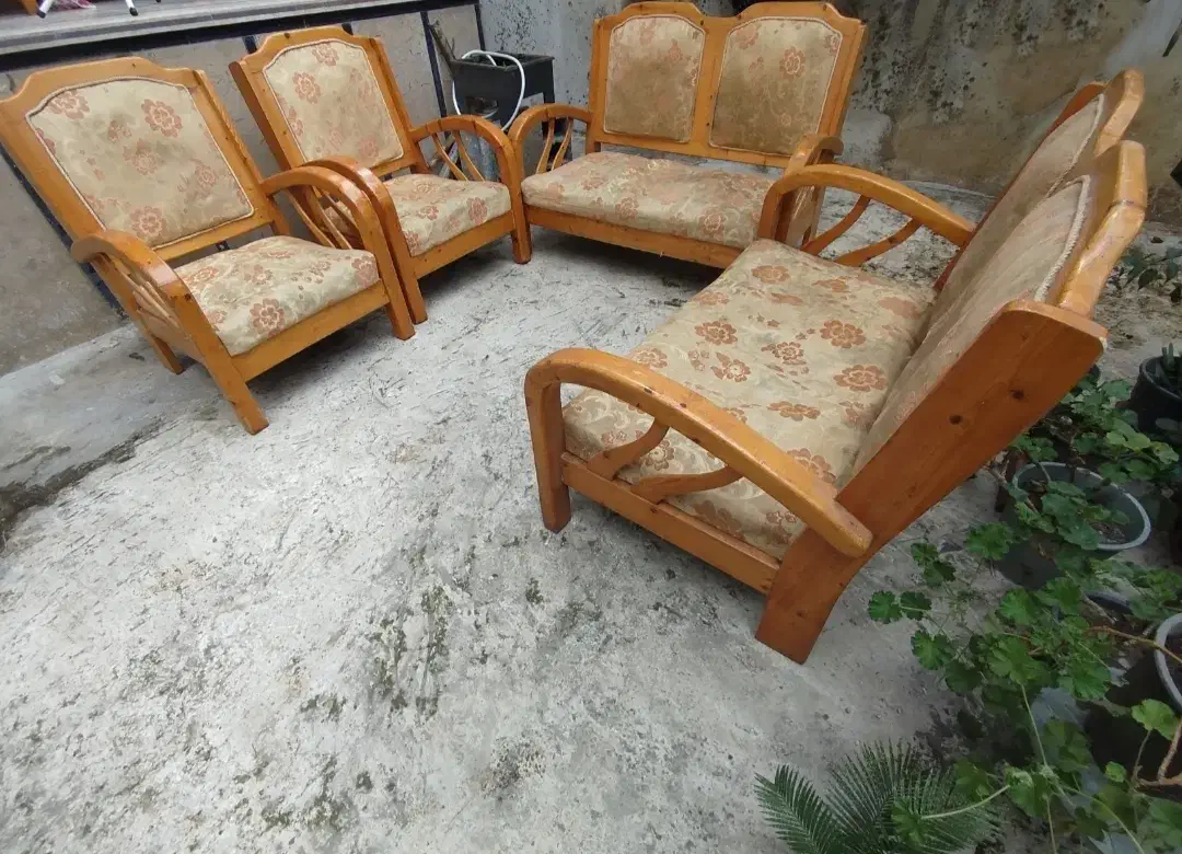 مبل چوبی نراد ۷ نفره|مبلمان خانگی و میز عسلی|سلمان‌شهر, |دیوار