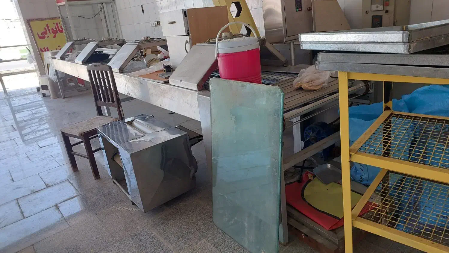 لوازم نانوایی سرد کن نان|ماشین‌آلات صنعتی|طرقبه, |دیوار