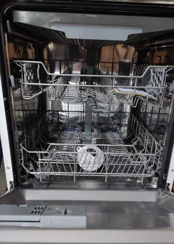 ماشین ظرفشویی ۱۴ نفره هیوندای زیر قیمت|ماشین ظرفشویی|مشهد, الهیه|دیوار