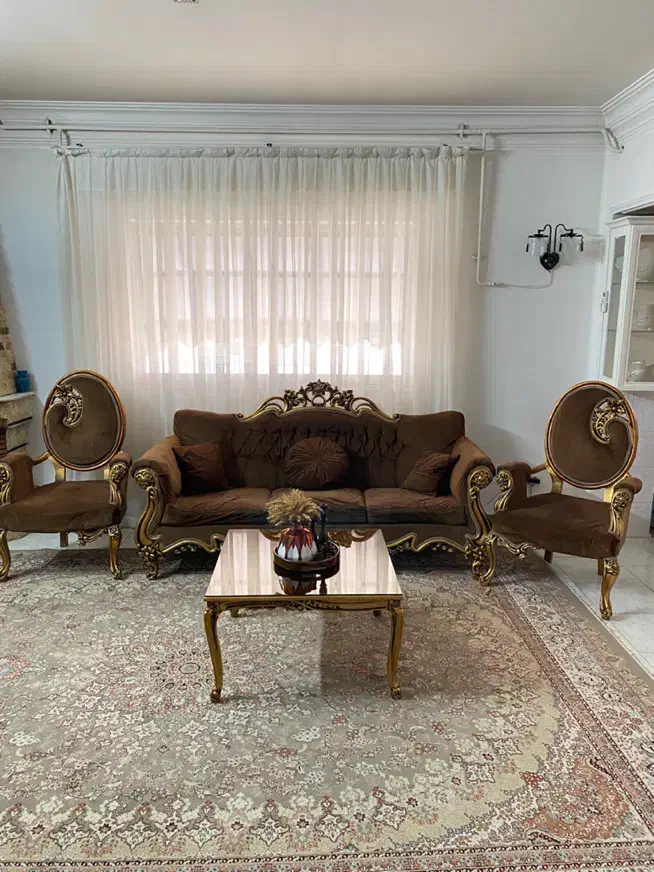 مبل کلاسیک ۹ نفره|مبلمان خانگی و میز عسلی|قائم‌شهر, |دیوار