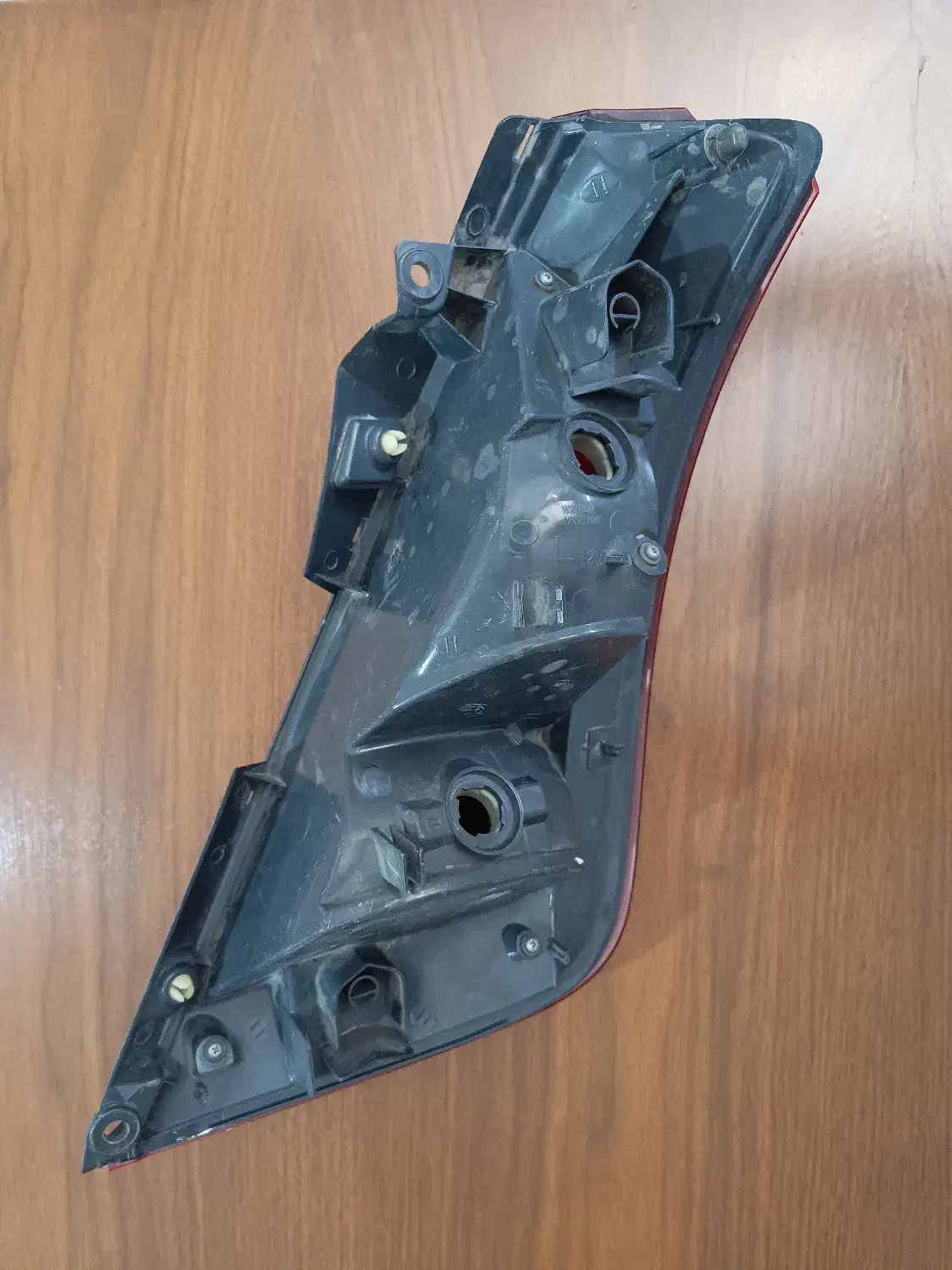 چراغ عقب‌ خطر مورانو پرادو مزدا۳ سوناتا اپتیما|قطعات یدکی و لوازم جانبی|تهران, شهرآرا|دیوار