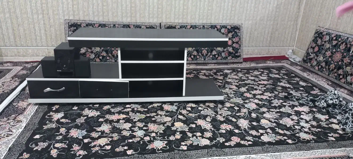 مبلمان و صنایع چوب|بوفه، ویترین، کنسول|مریوان, |دیوار