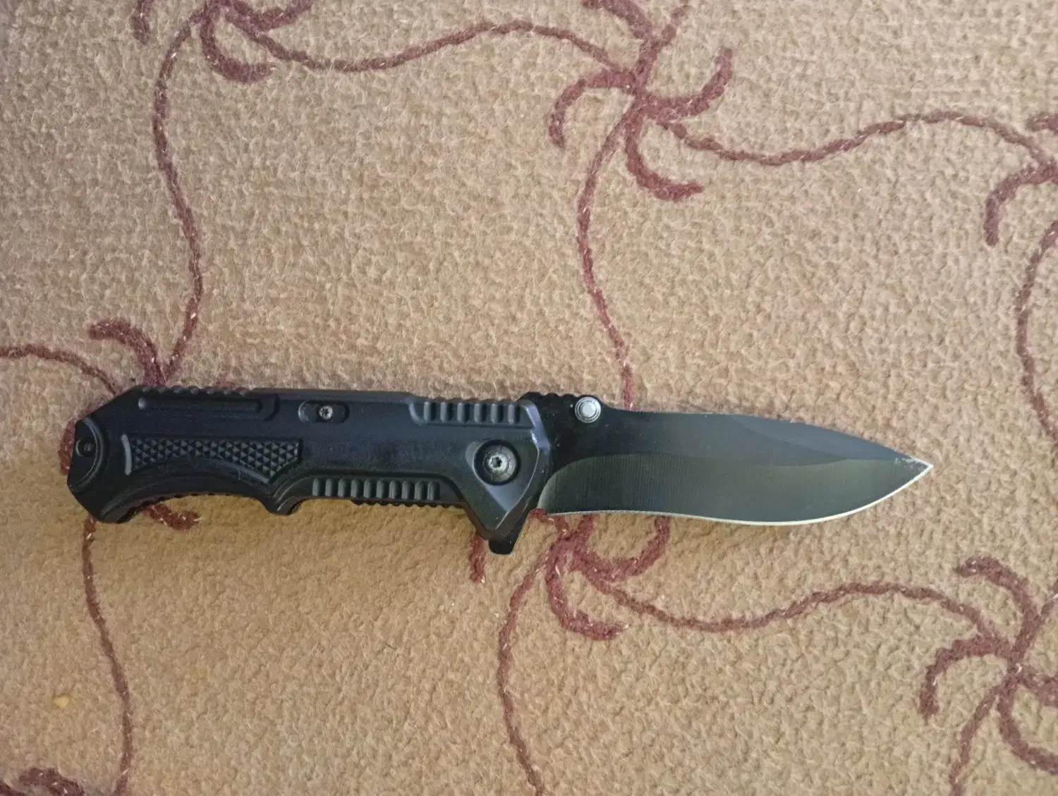 چاقو|کلکسیون اشیاء عتیقه|دوگنبدان, |دیوار