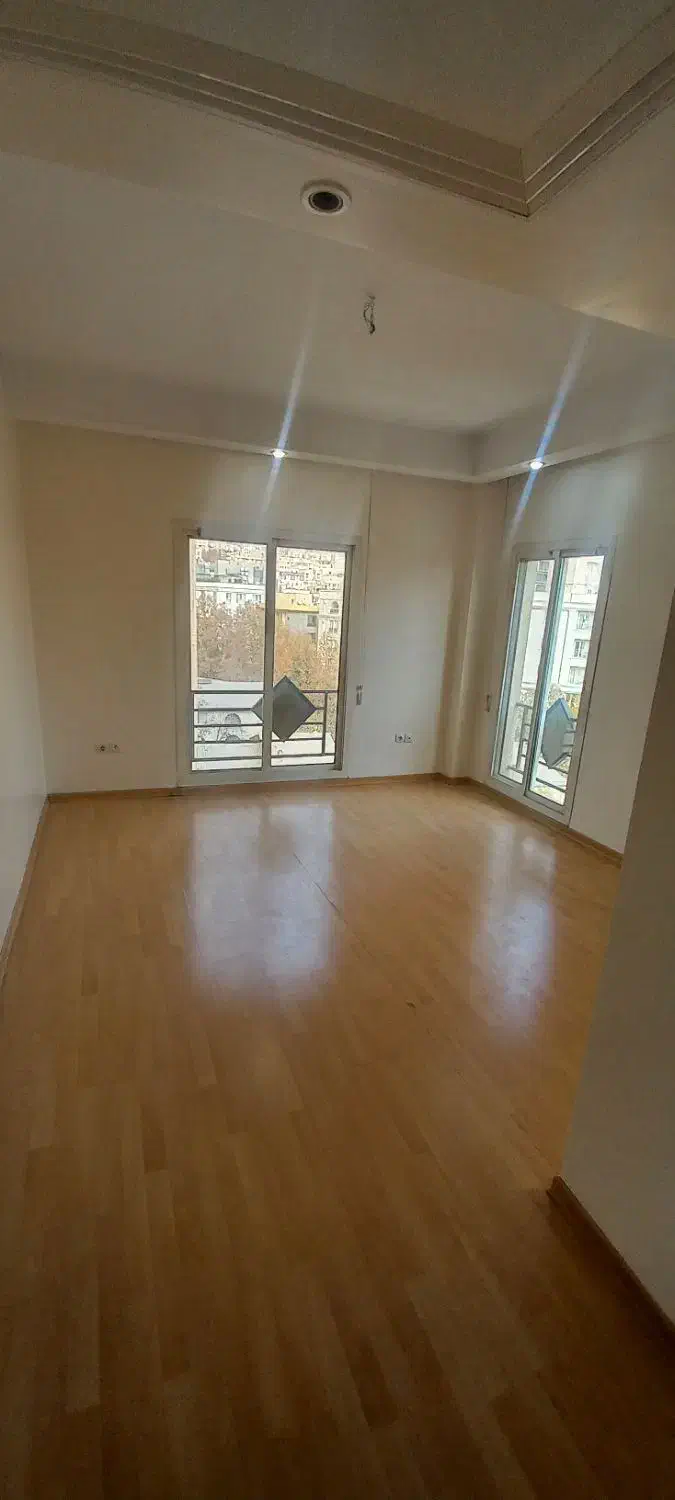 دنج ترین لوکیشن فرمانیه ۱۸۰ متر ۳ خواب ویو بینظیر