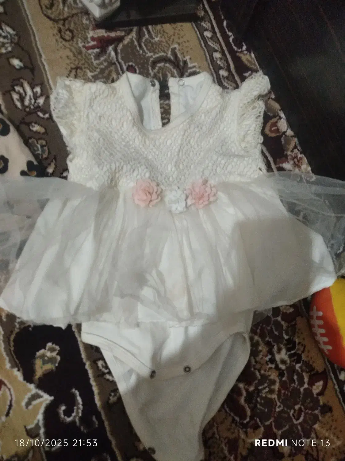 تعدادی لباس دخترانه|لباس|مرند, |دیوار