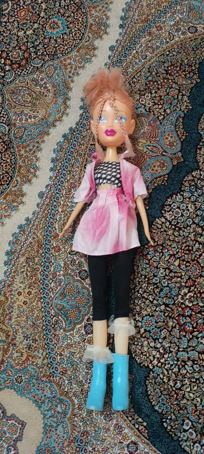 عروسک|اسباب‌‌بازی|سمنان, |دیوار