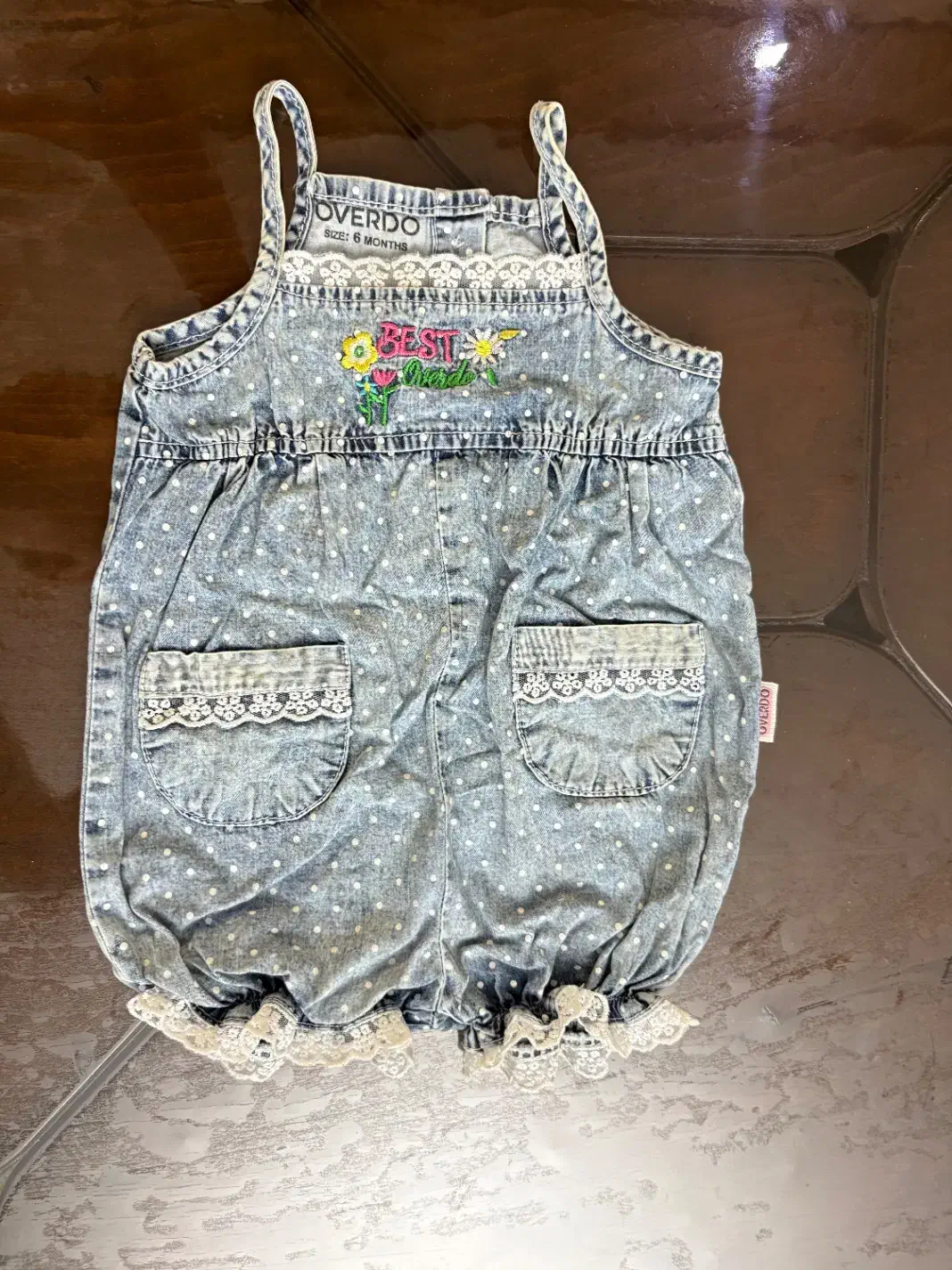 بچگانه ترک|کفش و لباس بچه|کرج, کوی امامیه|دیوار