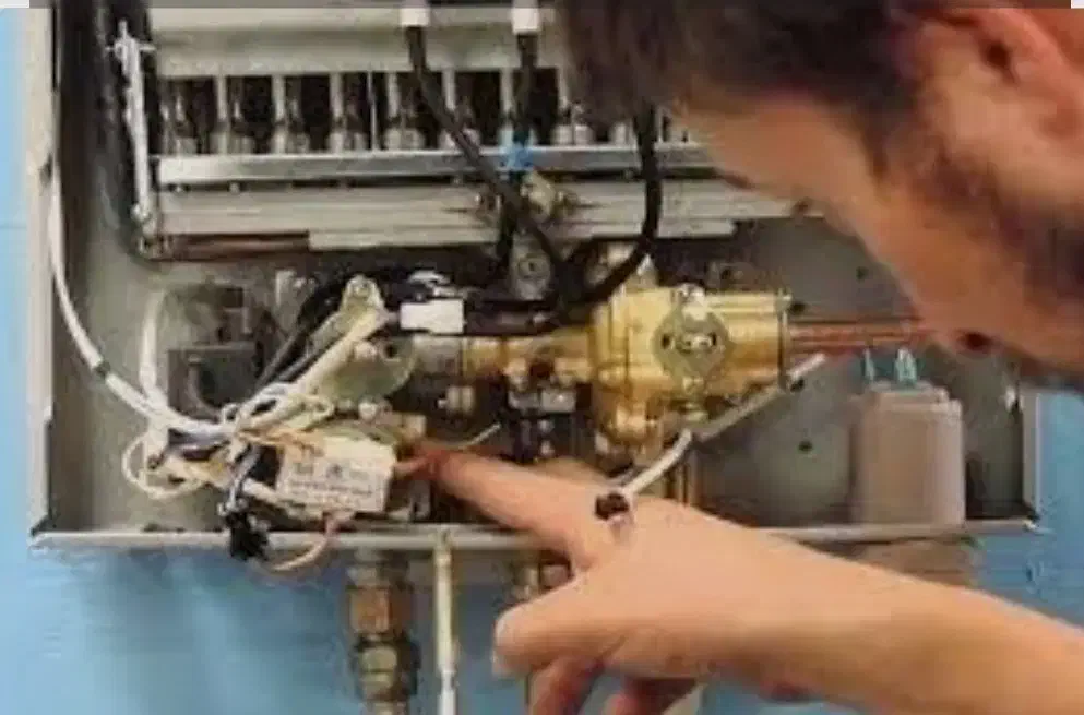 تاسیسات و تعمیرات آبگرمکن ،لوله کشی ساختمان و...|خدمات پیشه و مهارت|ملارد, |دیوار