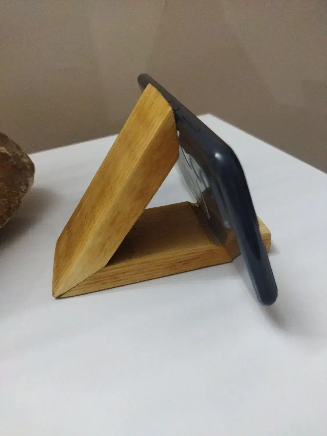 پایه (استند) نگهدارنده گوشی چوبینه|لوازم جانبی موبایل و تبلت|لنگرود, |دیوار