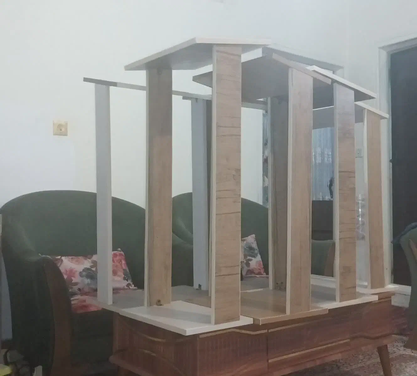 ۶ عدد میز نماز|صندلی و نیمکت|کرمان, |دیوار