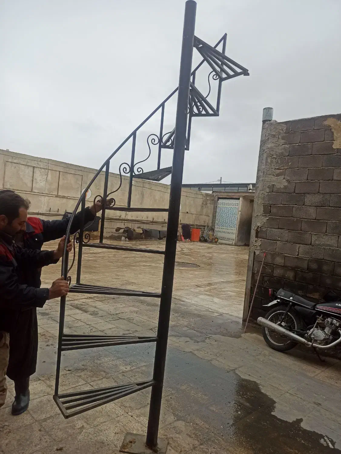 راه پله|حراج|سقز, |دیوار