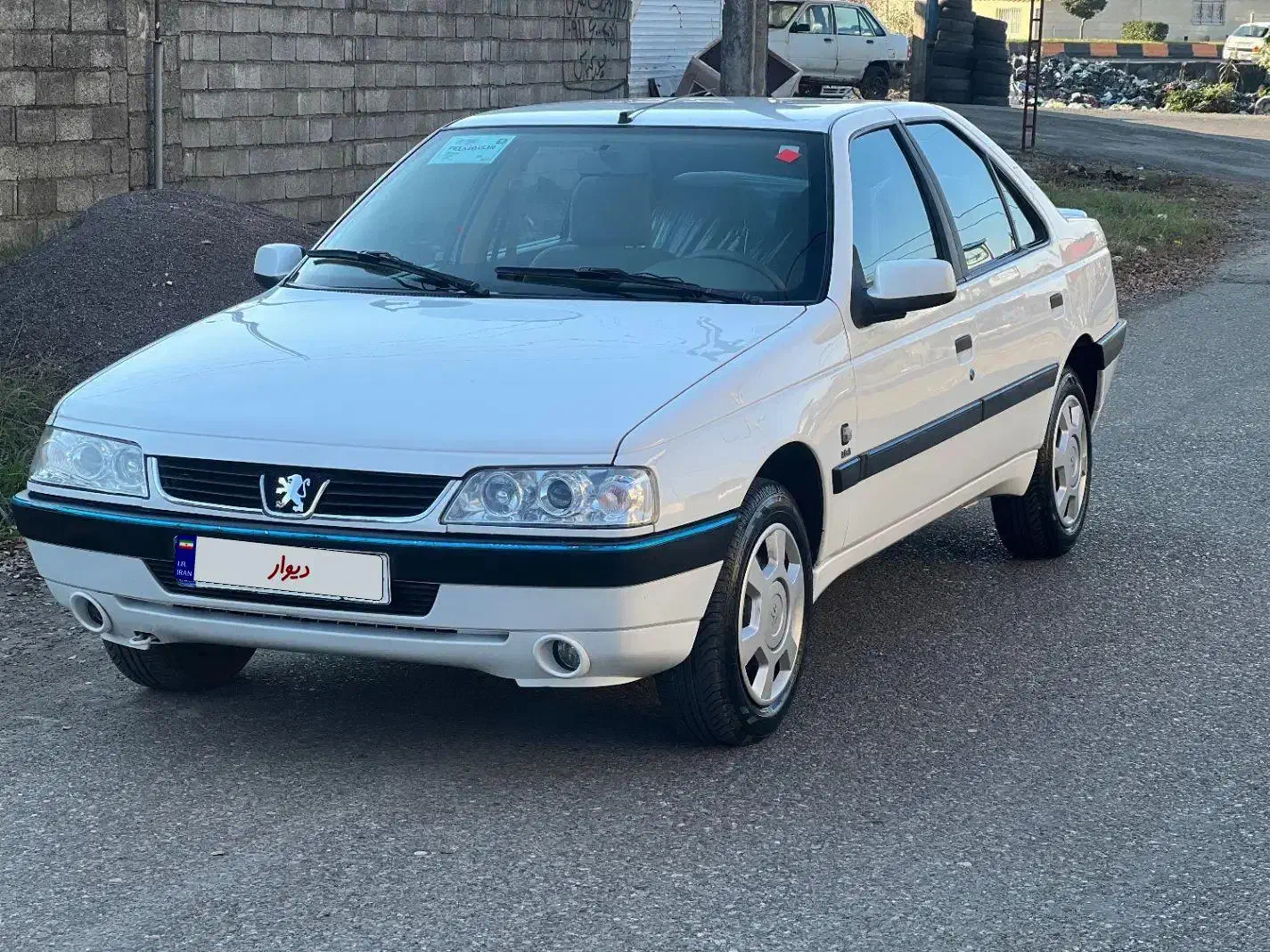 پژو ۴۰۵ slx مدل ۹۹ بدون رنگ در حد|خودرو سواری و وانت|رشت, باهنر|دیوار
