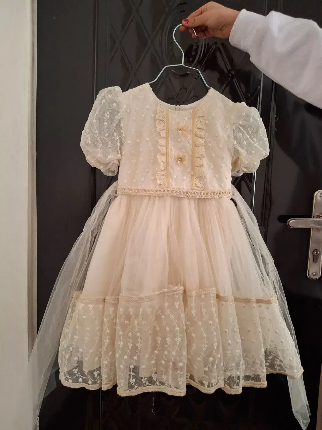 لباس توری دخترانه 7 تا 8 سال خارجی و کاملا نو|لباس|نورآباد, |دیوار