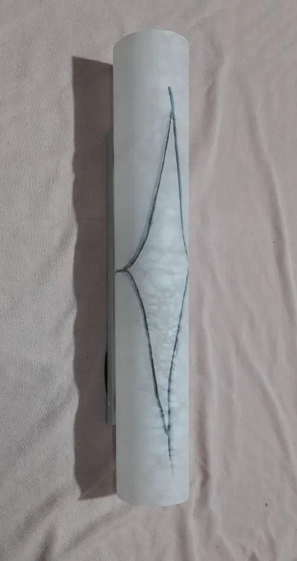 چراغ دو لامپه بالا آیینه حمام و دستشویی سفید|لامپ و چراغ|اصفهان, پزوه|دیوار