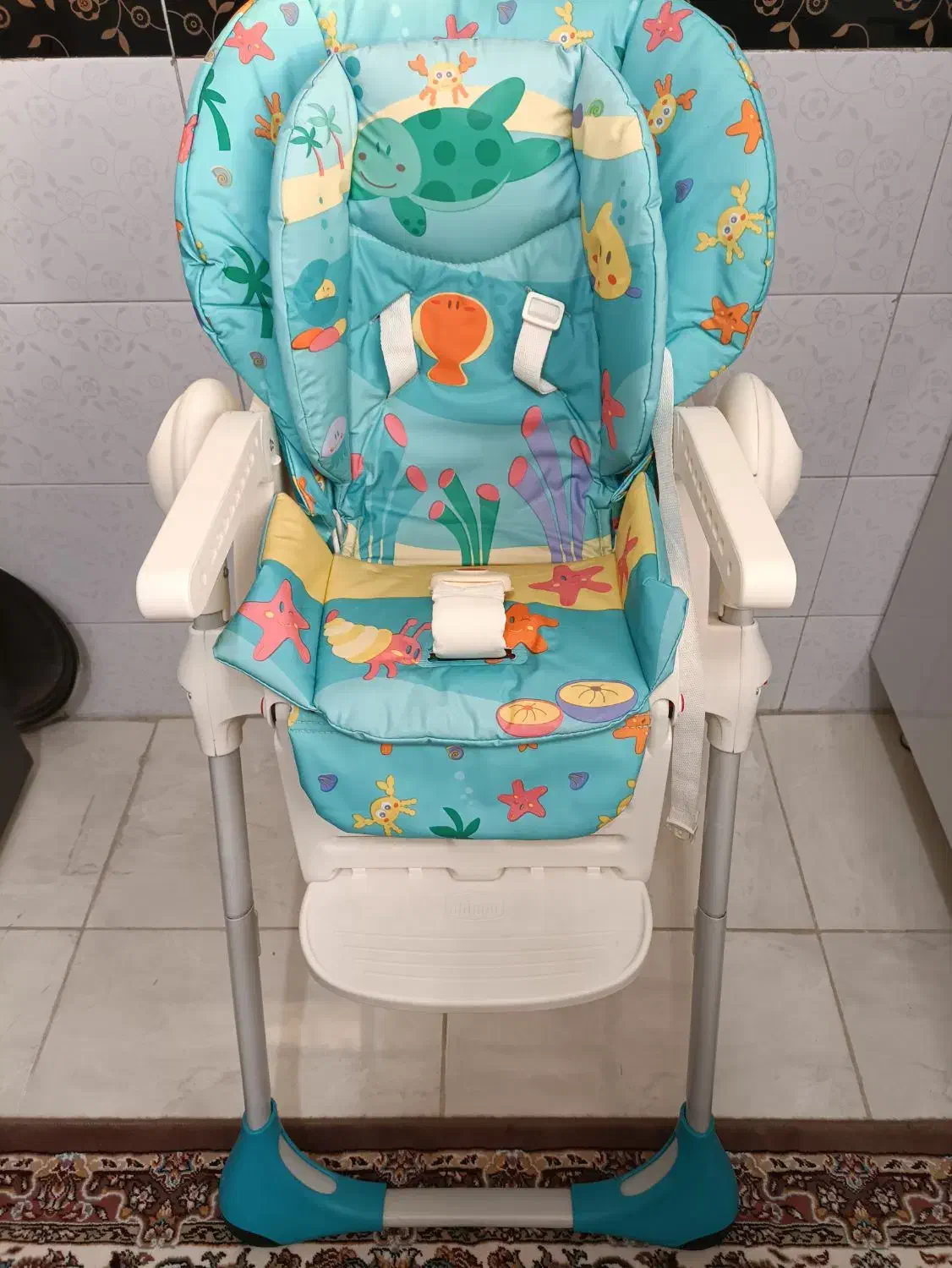 صندلی غذا مارک چیکو|تخت و صندلی بچه|ایلام, |دیوار