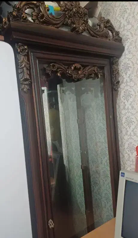 بوفه در حد نو|بوفه، ویترین، کنسول|ملایر, |دیوار