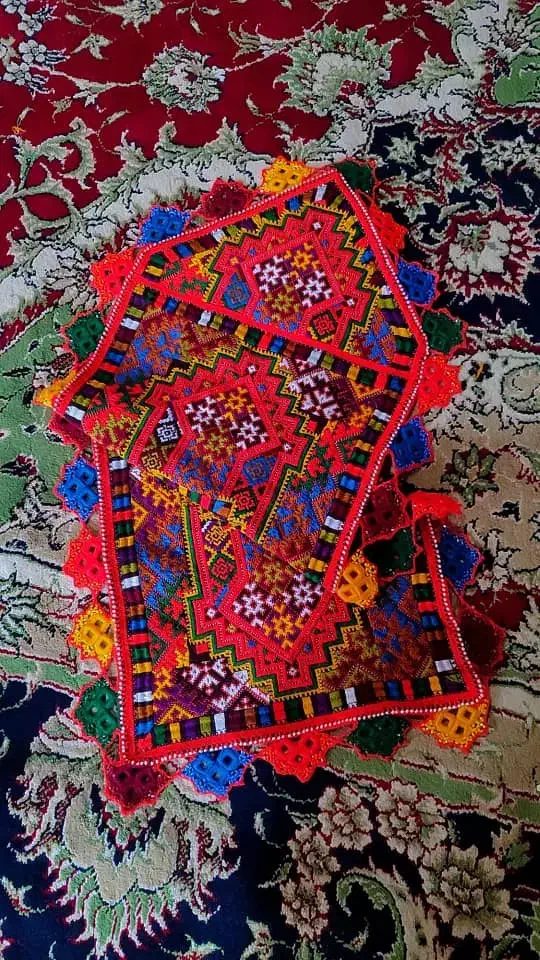 کریشی|لباس|خاش, |دیوار