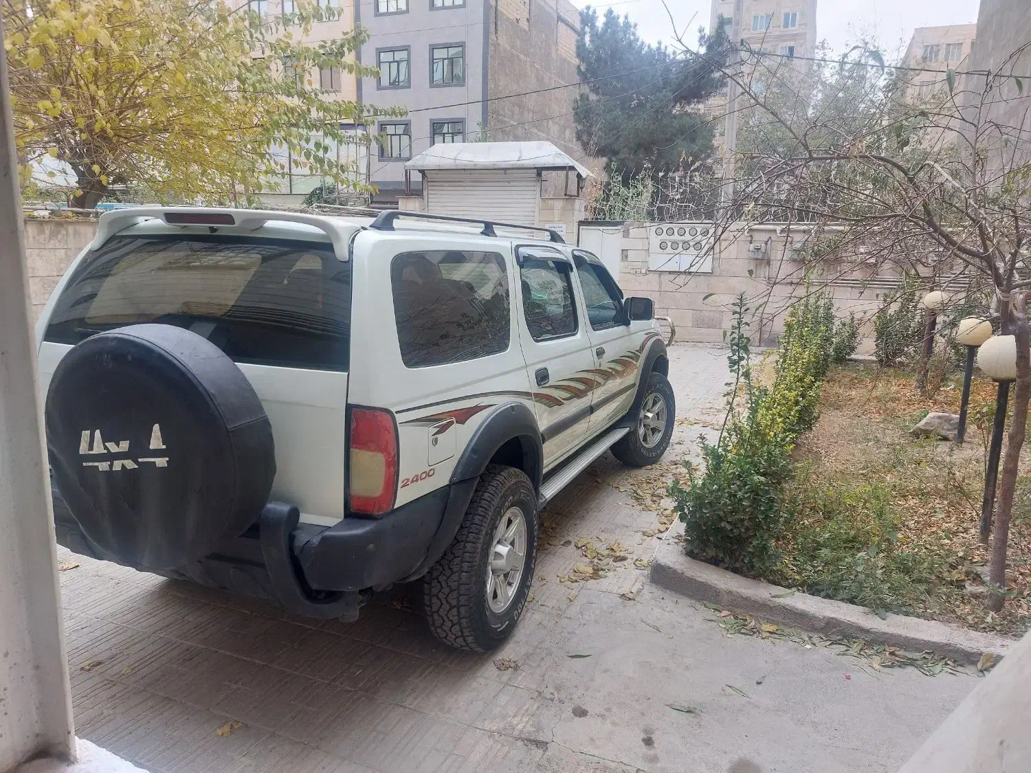 نیسان سرانزا|خودرو سواری و وانت|فردیس, شهرک ارم|دیوار