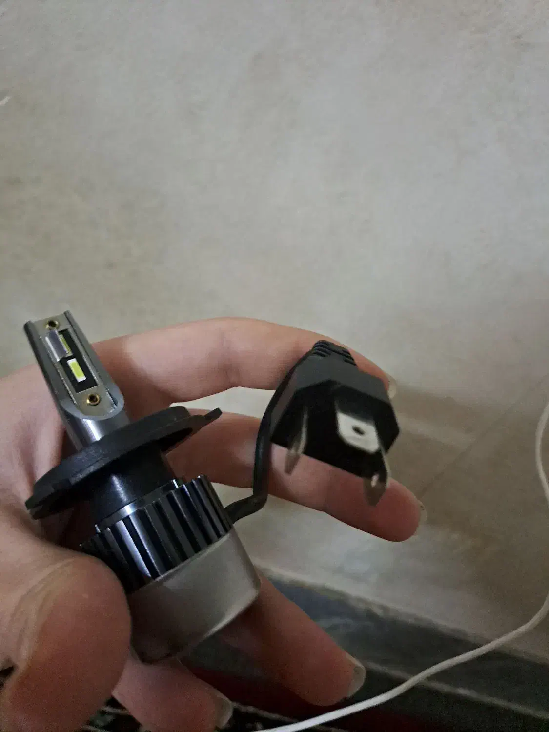 چراغ هدلایت|لامپ و چراغ|همدان, |دیوار