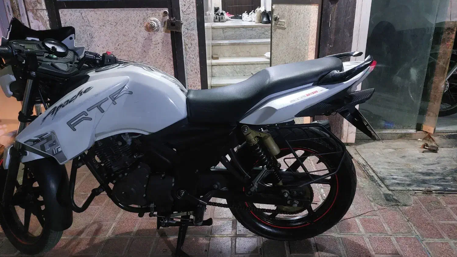 لوازم اپاچی 150و180و160|قطعات یدکی و لوازم جانبی|تهران, نعمتآباد|دیوار