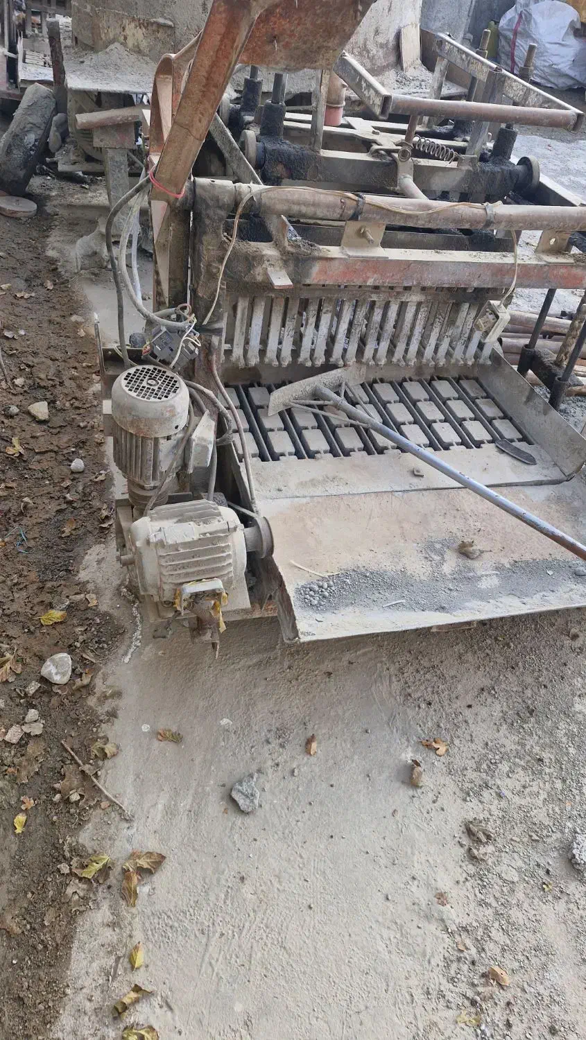 دستگاه بلوک زن و همزن|ماشینآلات صنعتی|تهران, تختی|دیوار