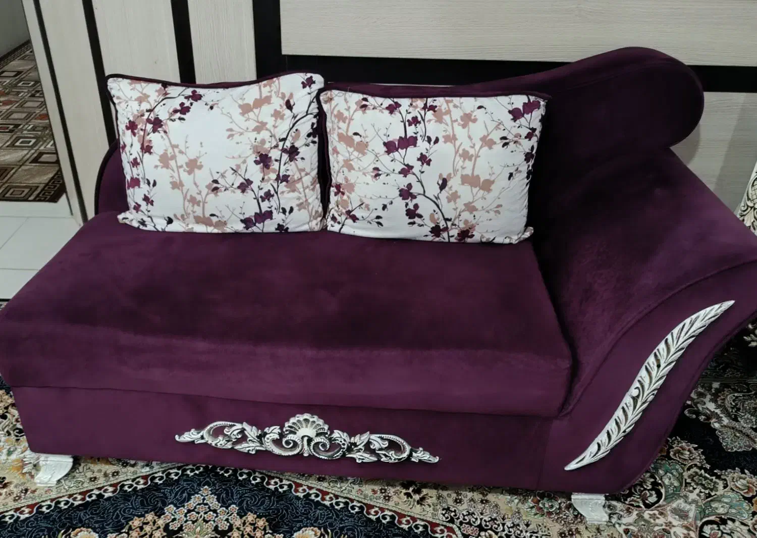 مبل راحتی 9 نفره بسیار تمیز|مبلمان خانگی و میز عسلی|آباده, |دیوار