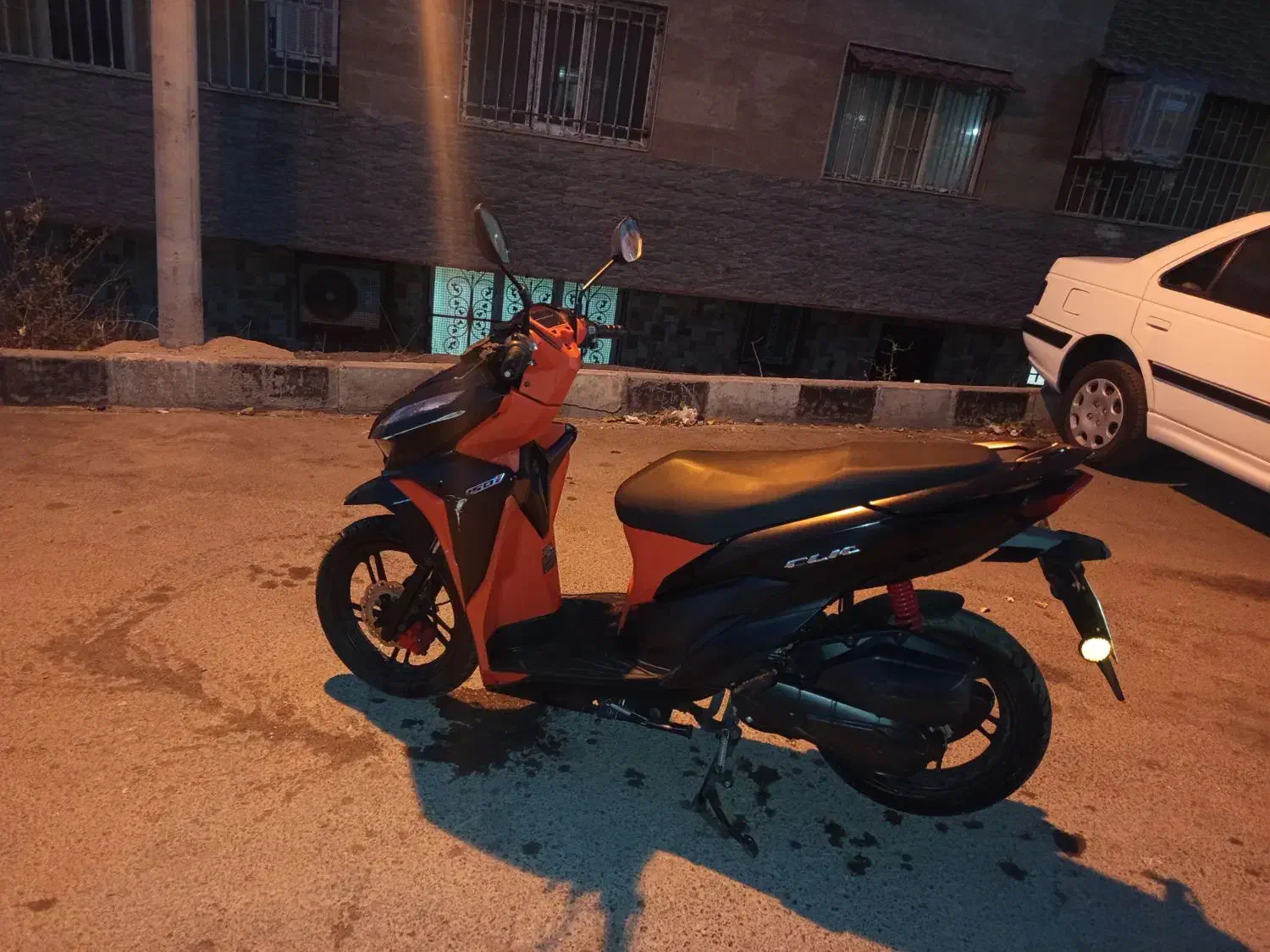 موتور کلیک|موتورسیکلت|بروجرد, |دیوار