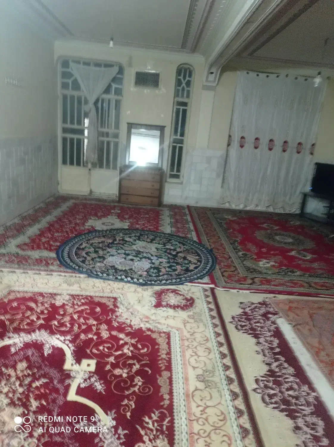 خانه ویلایی سوییت و اتاق در 24ساعت شبانه روز|اجارهٔ کوتاه‌مدت آپارتمان و سوئیت|سیرجان, |دیوار