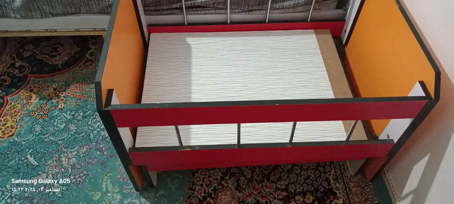 یک عدد میزتلویزیون-یکعدد بوفه-یک عدد تخت دخترانه|بوفه، ویترین، کنسول|شراء, |دیوار