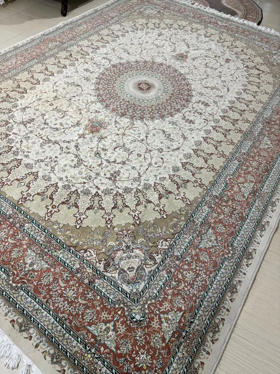 فرش ۱۲متری|فرش|ارومیه, |دیوار