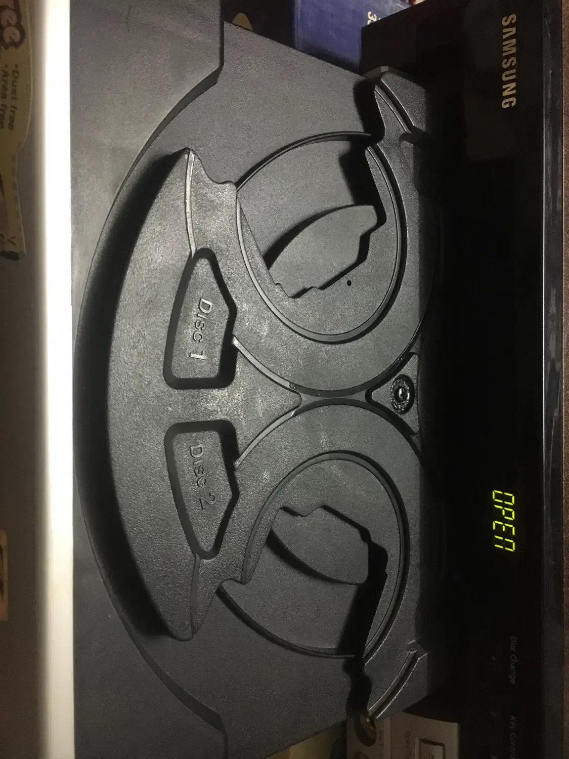 دستگاه ویدئو|پخش‌کننده DVD و ویدیو|قم, امامزاده ابراهیم|دیوار