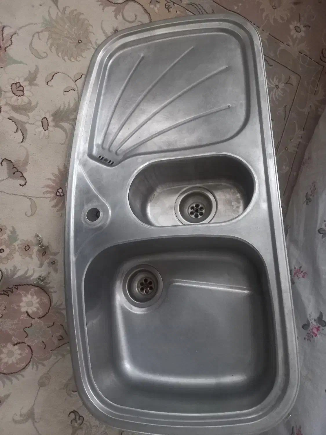 ظرفشور|آبچکان و نظمدهنده ظروف|نیشابور, خط کاشمر|دیوار